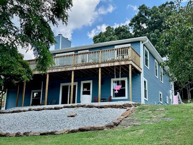 2841 E Hyland Park Road, Fayetteville, AR 72701