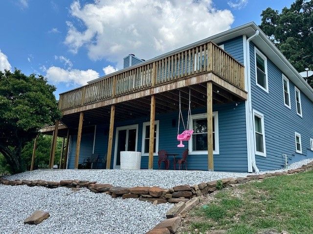 2841 E Hyland Park Road, Fayetteville, AR 72701