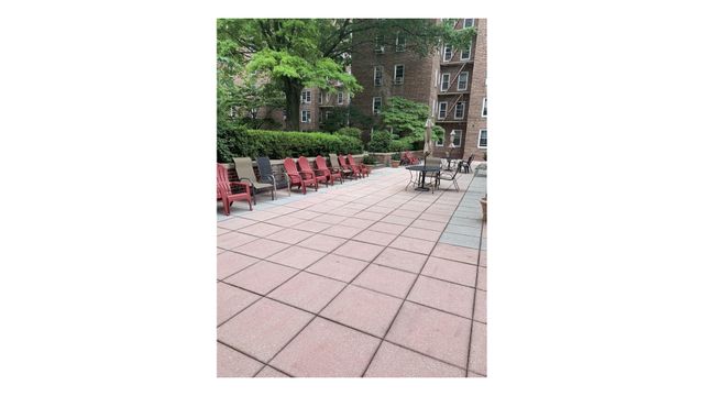 11220 72nd Dr Apt D28, New York City, NY 11375