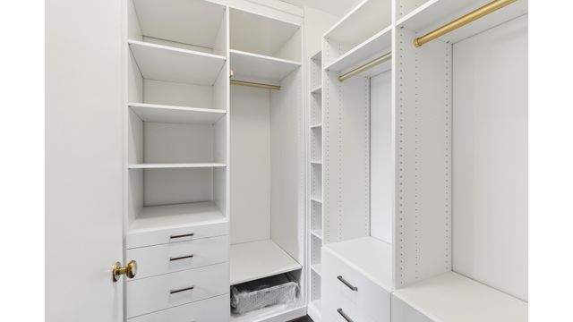 11220 72nd Dr Apt D28, New York City, NY 11375