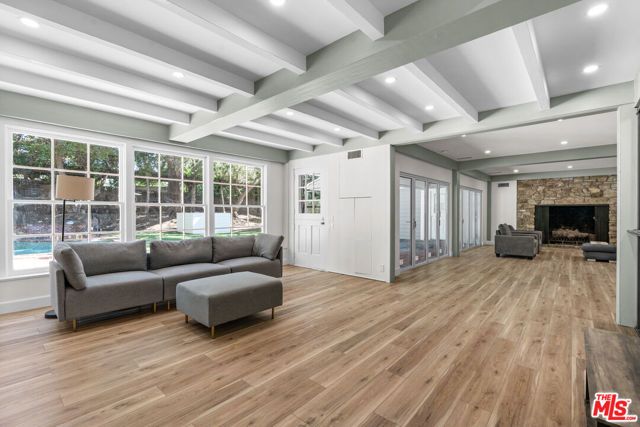 926 N ALPINE Drive, Beverly Hills, CA 90210