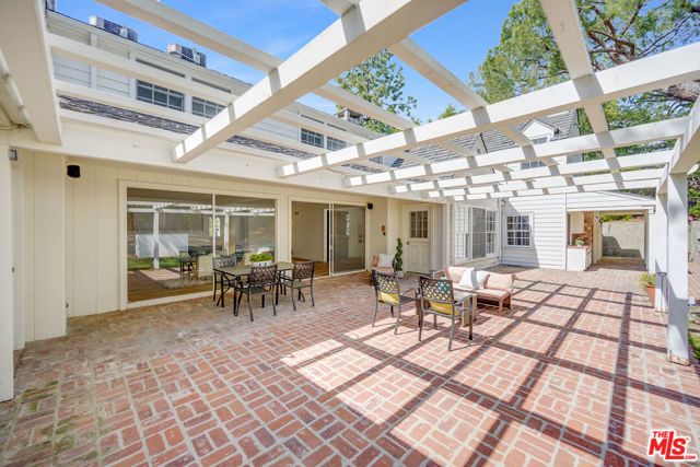 926 N ALPINE Drive, Beverly Hills, CA 90210