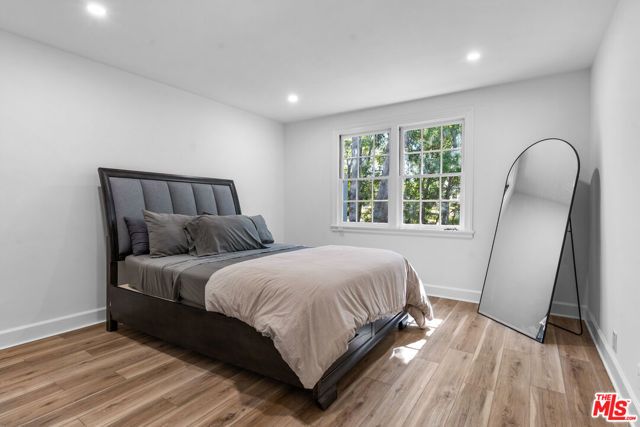 926 N ALPINE Drive, Beverly Hills, CA 90210