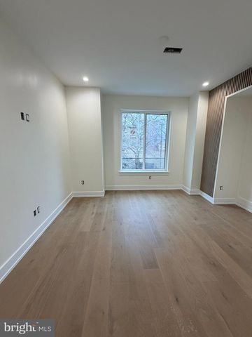 2324 REED ST, Philadelphia, PA 19146