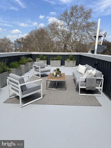 2324 REED ST, Philadelphia, PA 19146