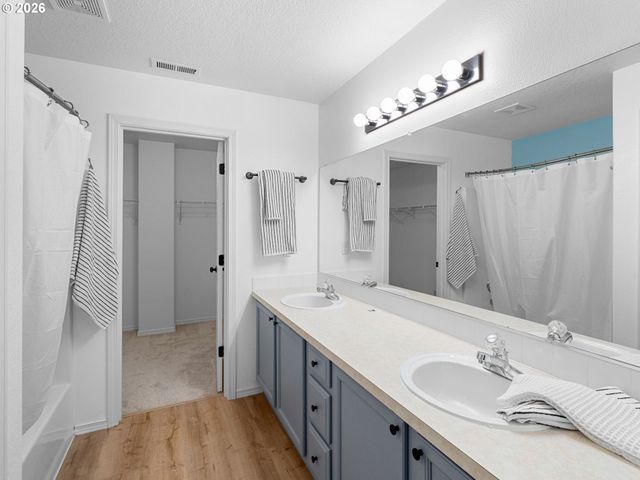 6225 Sw 182ND Ter, Beaverton, OR 97007