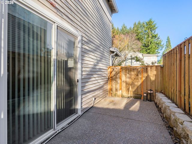 6225 Sw 182ND Ter, Beaverton, OR 97007