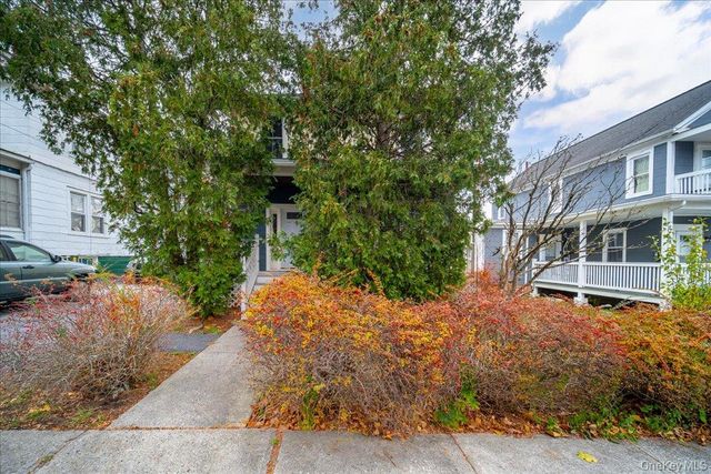 65 Worrall Avenue, Poughkeepsie, NY 12603