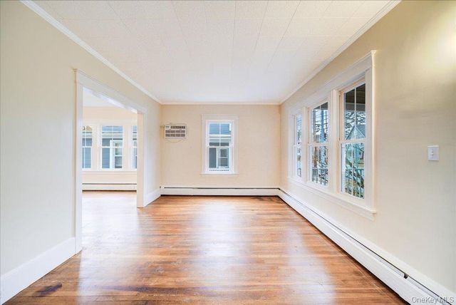 65 Worrall Avenue, Poughkeepsie, NY 12603