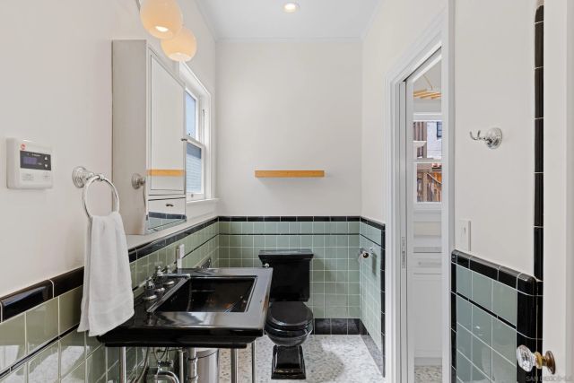 4374 Adams Ave, San Diego, CA 92116