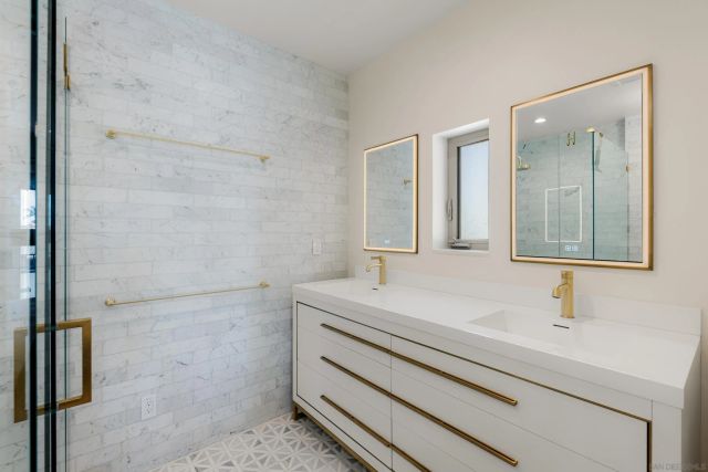 4374 Adams Ave, San Diego, CA 92116