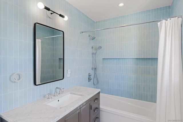 4374 Adams Ave, San Diego, CA 92116