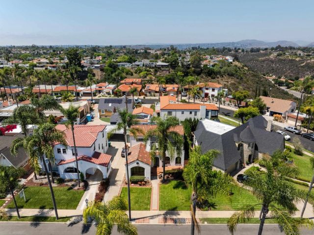 4374 Adams Ave, San Diego, CA 92116