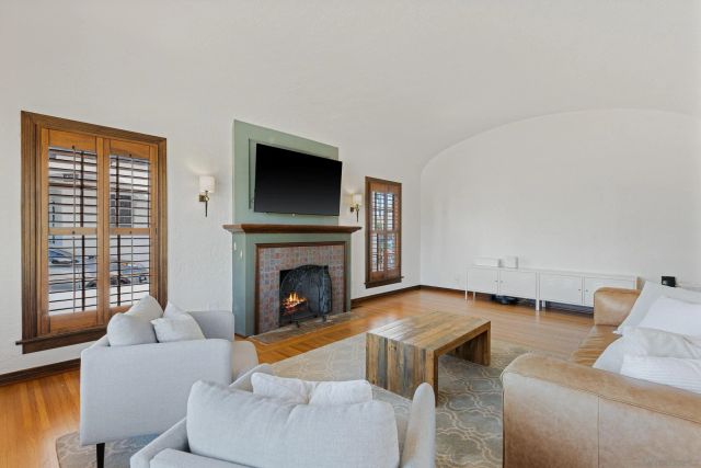 4374 Adams Ave, San Diego, CA 92116