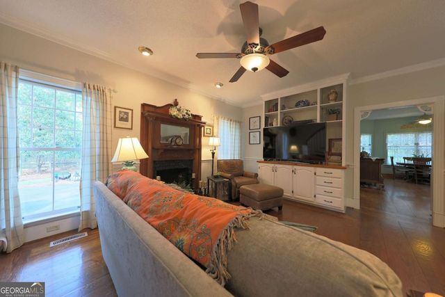 287 Spring Ridge Lane, Thomasville, GA 31792