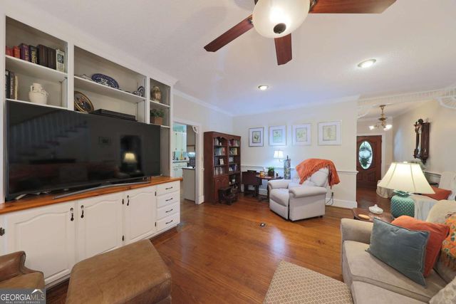 287 Spring Ridge Lane, Thomasville, GA 31792