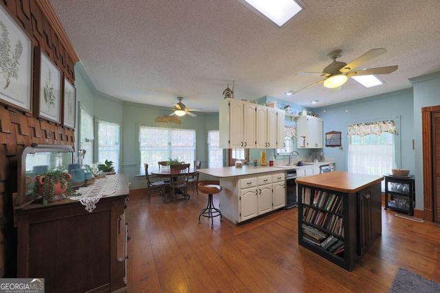 287 Spring Ridge Lane, Thomasville, GA 31792