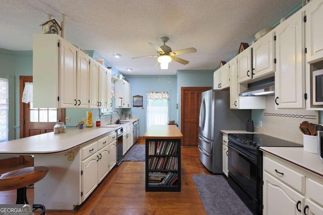 287 Spring Ridge Lane, Thomasville, GA 31792