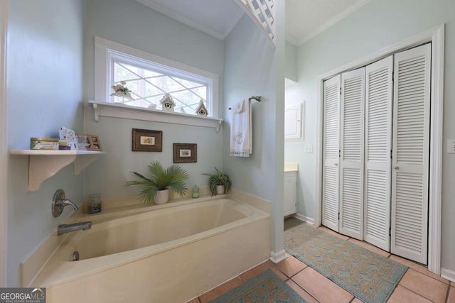 287 Spring Ridge Lane, Thomasville, GA 31792