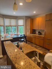 5 PROMENADE PL, Voorhees, NJ 08043