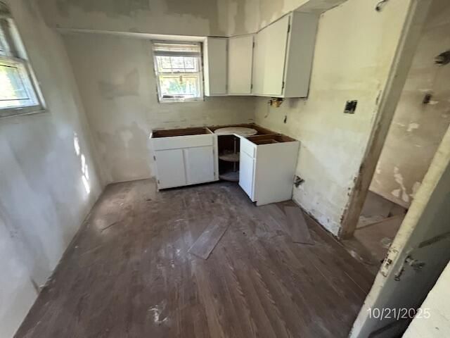 4408 W 10th Avenue, Gary, IN 46404