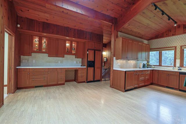 7673 Greenfarms Drive, Springfield Twp., OH 45224