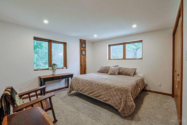 7673 Greenfarms Drive, Springfield Twp., OH 45224