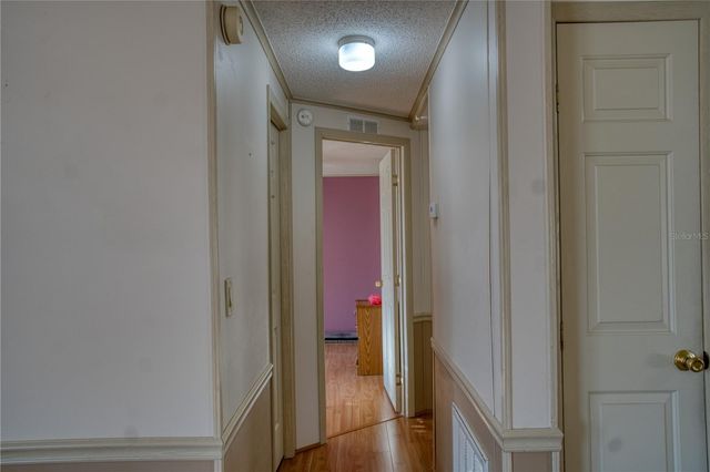 1863 W SCHWARTZ BOULEVARD, Lady Lake, FL 32159