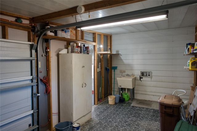 1863 W SCHWARTZ BOULEVARD, Lady Lake, FL 32159