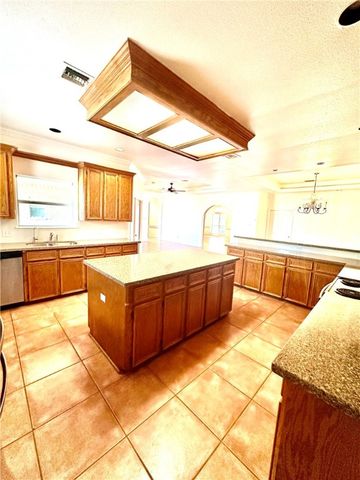 6150 Lemans Dr, Corpus Christi, TX 78414