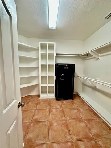 6150 Lemans Dr, Corpus Christi, TX 78414