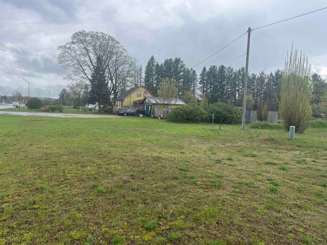 2860 S M-37, Traverse City, MI 49685