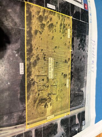 2860 S M-37, Traverse City, MI 49685