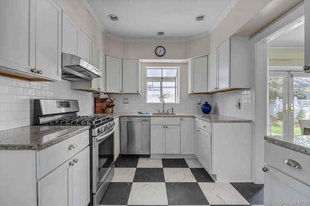 44 Mackey Avenue, Port Washington, NY 11050