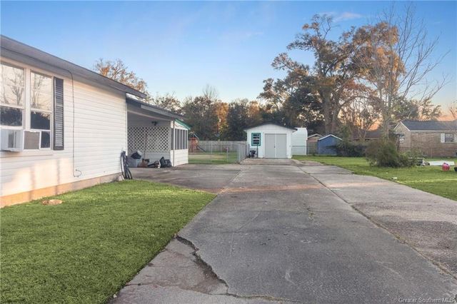 1908 Mark Street, Lake Charles, LA 70607