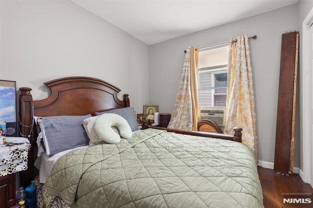 447 17th Street, Newark, NJ 07103