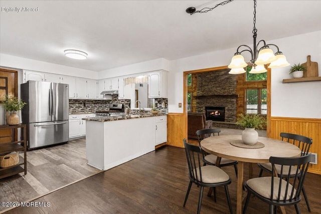 825 Madison Avenue, Toms River, NJ 08757