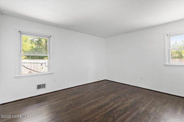 825 Madison Avenue, Toms River, NJ 08757