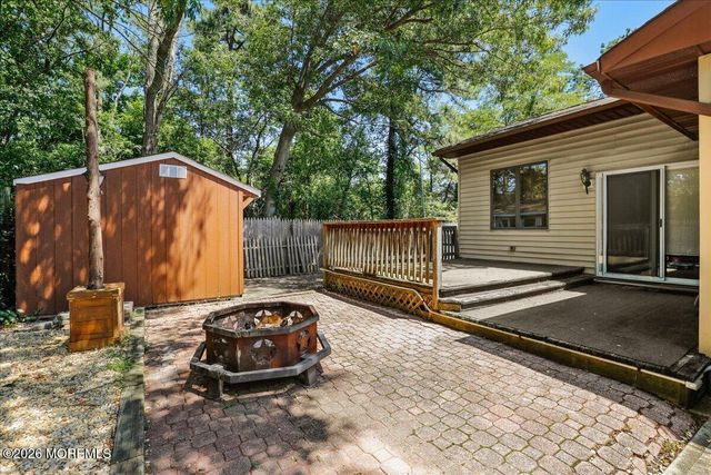 825 Madison Avenue, Toms River, NJ 08757