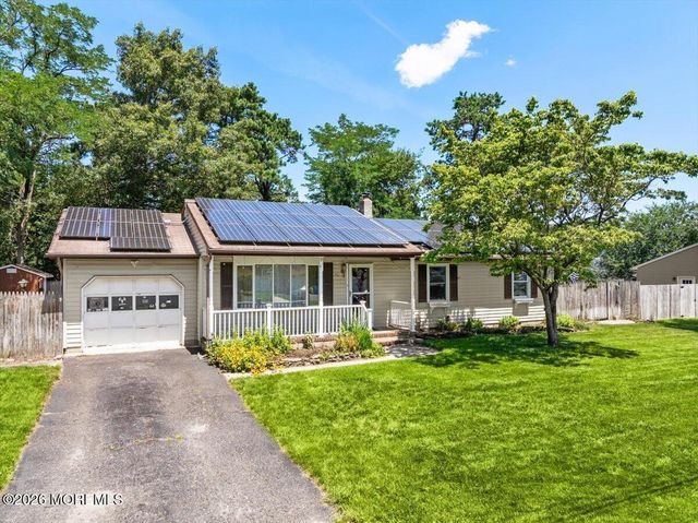 825 Madison Avenue, Toms River, NJ 08757
