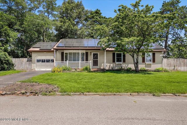 825 Madison Avenue, Toms River, NJ 08757