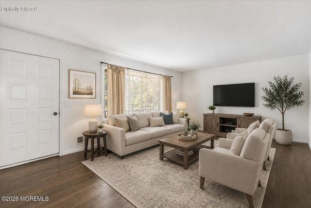 825 Madison Avenue, Toms River, NJ 08757