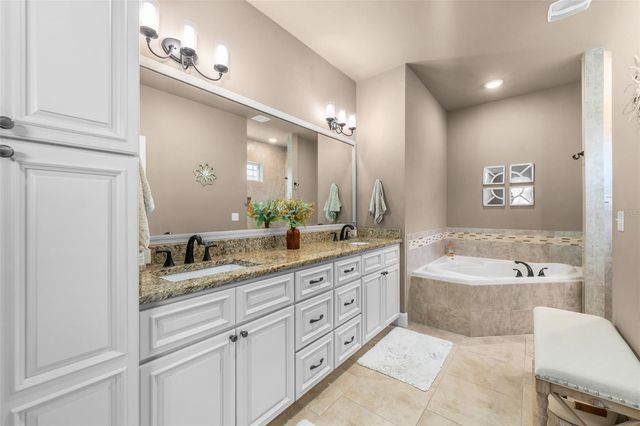 24674 SW 19TH PLACE, Newberry, FL 32669