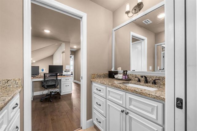 24674 SW 19TH PLACE, Newberry, FL 32669