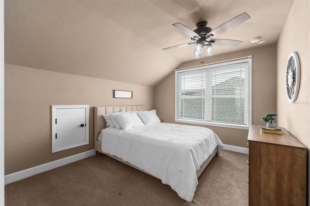 24674 SW 19TH PLACE, Newberry, FL 32669