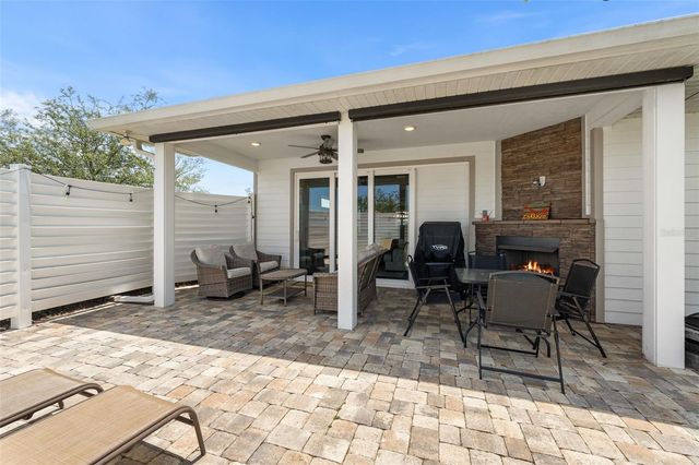 24674 SW 19TH PLACE, Newberry, FL 32669