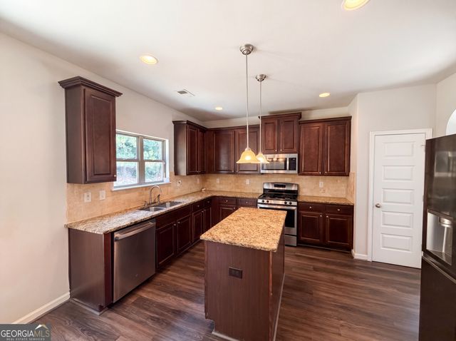 2182 Apple Orchard Way, Austell, GA 30168
