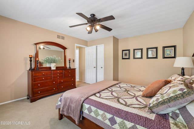 34 Buttonwood Drive, Marlboro, NJ 07746