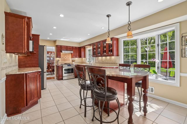 34 Buttonwood Drive, Marlboro, NJ 07746