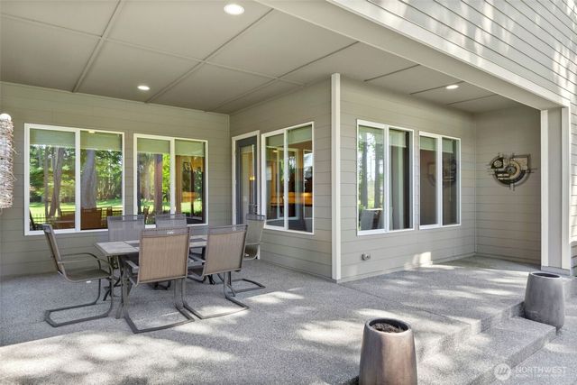 8235 Orcas Loop NE, Olympia, WA 98516